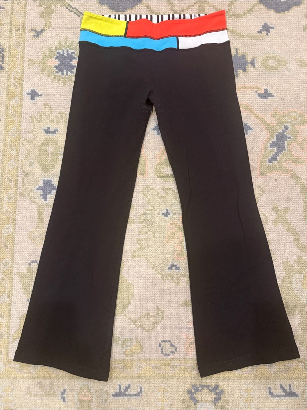 lululemon athletica Black Leggings with Colorblock Waistband